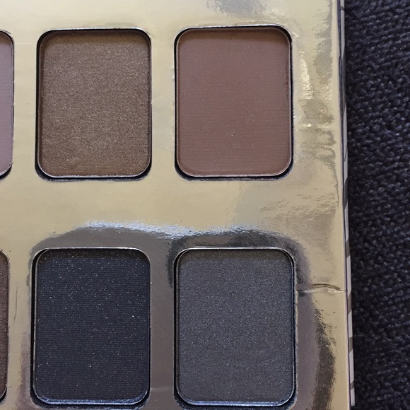 Nighttime Smokey Eye Pallete - Picture 2 of 5